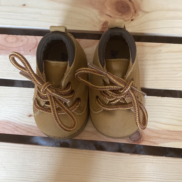 Baby Brown Boots-Size One-Superoos - Picture 3 of 4